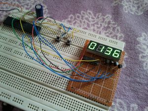 PIC18F4550 microcontroller with 7 segment shift register circuit