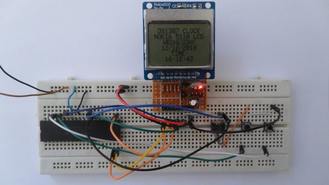 PIC18F4550 with DS1307 RTC, Nokia 5110 LCD and set buttons