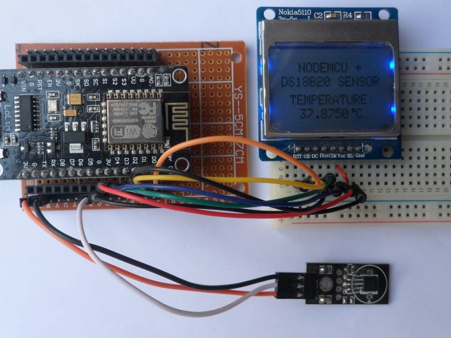 NodeMCU with DS18B20 sensor and Nokia 5110 (3310) LCD