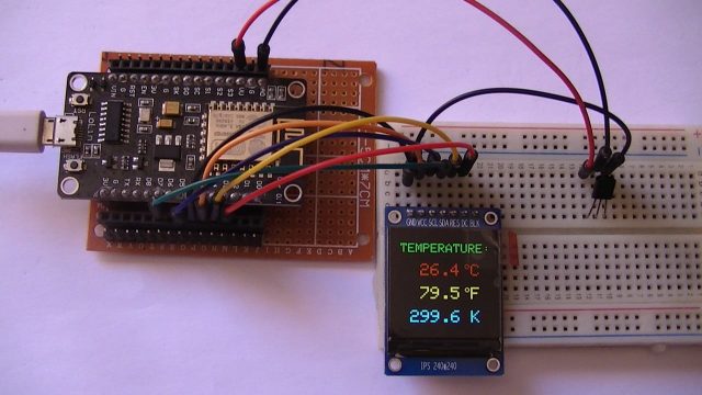 NodeMCU board with ST7789 TFT display and LM35 sensor
